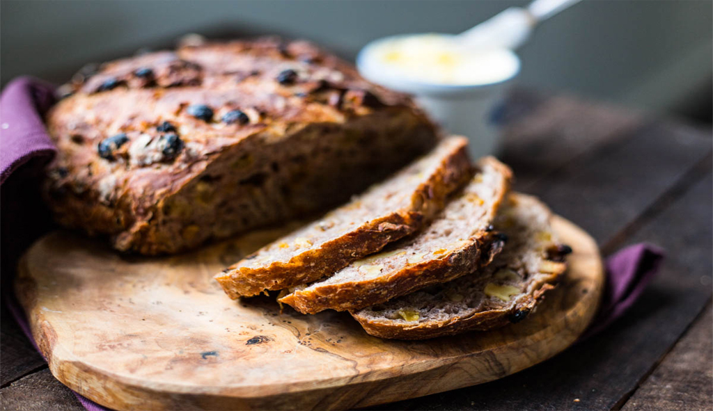Raisin Walnut Bread